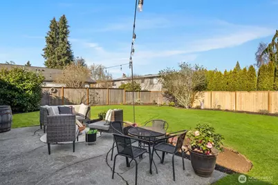 623 Aloha Way, Edmonds, WA 98020 - Photo 18