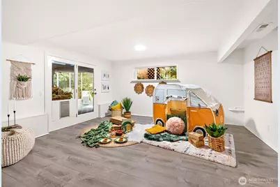 15727 Cascadian Way, Bothell, WA 98012 - Photo 14