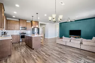 1019 Hilltop Ave NE, Quincy, WA 98848 - Photo 8