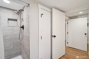 3216 24th Ave W, Seattle, WA 98199 - Photo 20