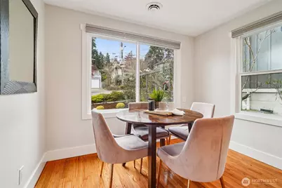 3216 24th Avenue W, Seattle, WA 98199 - Photo 4