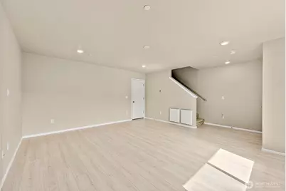 17525 110th Avenue E #F, Puyallup, WA 98374 - Photo 6