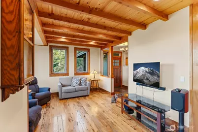 824 Huntrick Drive, Cle Elum, WA 98922 - Photo 8