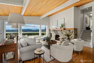 14735 Henderson Rd NE, Bainbridge Island, WA 98110 - Photo 10