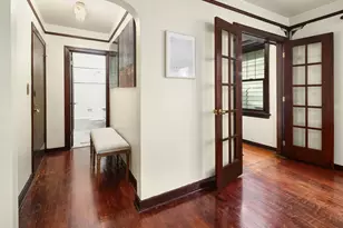 411 Boylston Ave E, Seattle, WA 98102 - Photo 2