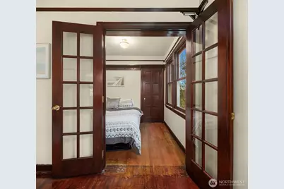 411 Boylston Avenue E #202, Seattle, WA 98102 - Photo 12