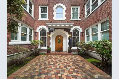 411 Boylston Avenue E #202, Seattle, WA 98102 - Photo 1