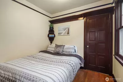 411 Boylston Avenue E #202, Seattle, WA 98102 - Photo 14