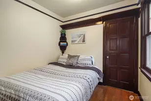 411 Boylston Ave E, Seattle, WA 98102 - Photo 14