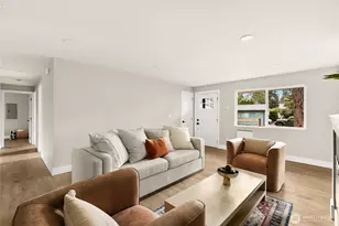 1402 N 136th St, Seattle, WA 98133 - Photo 8