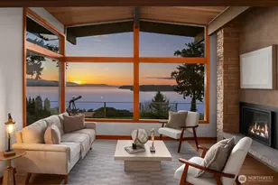 12524 Marine View Dr, Edmonds, WA 98026 - Photo 2