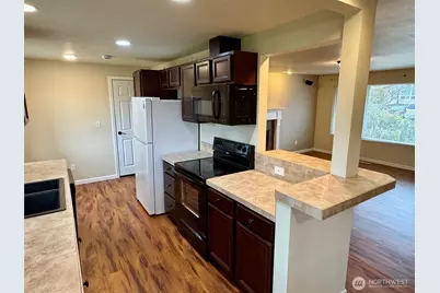 9022 Lorraine Avenue S, Lakewood, WA 98499 - Photo 10