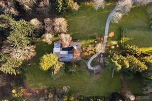 15232 Vermontville Rd SW, Vashon, WA 98070 - Photo 40