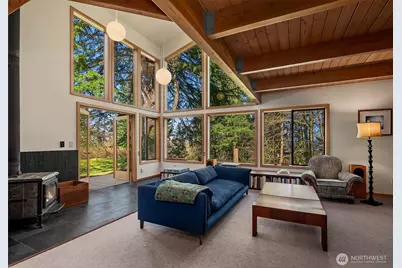 15232 Vermontville Road SW, Vashon, WA 98070 - Photo 20