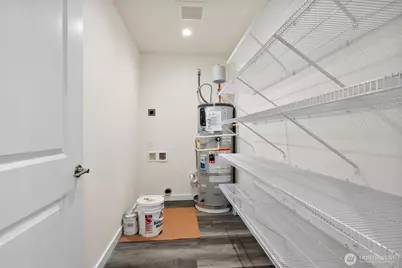 8672 Bell Court, Maple Falls, WA 98266 - Photo 10