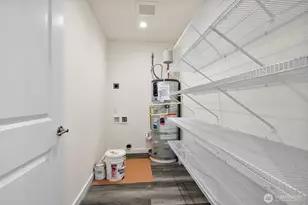 8672 Bell Ct, Maple Falls, WA 98266 - Photo 10