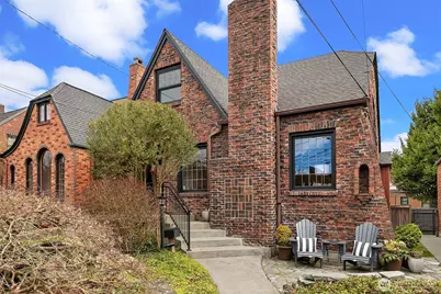 7744 33rd Avenue NW, Seattle, WA 98117 - Photo 2