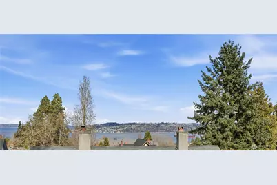 909 N I Street #205, Tacoma, WA 98403 - Photo 1