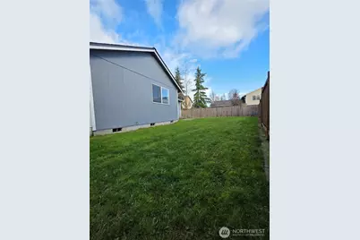 17611 67th Avenue Ct E, Puyallup, WA 98375 - Photo 32