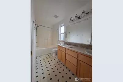 17611 67th Avenue Ct E, Puyallup, WA 98375 - Photo 26