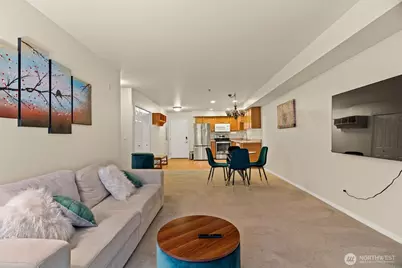 7912 170th Avenue NE #204, Redmond, WA 98052 - Photo 10