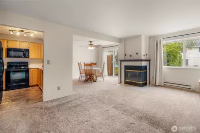 927 132nd Street SW #C2, Everett, WA 98204 - Photo 6