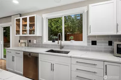 25010 235th Court SE, Maple Valley, WA 98038 - Photo 14