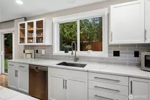 25010 235th Ct SE, Maple Valley, WA 98038 - Photo 14