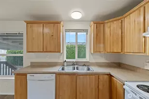 886 Carriage Ct, Sedro Woolley, WA 98284 - Photo 18