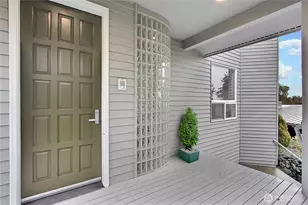 19749 53rd Ave NE, Lake Forest Park, WA 98155 - Photo 4