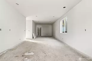 7648 Deschutes Heights Ct SE, Tumwater, WA 98501 - Photo 6