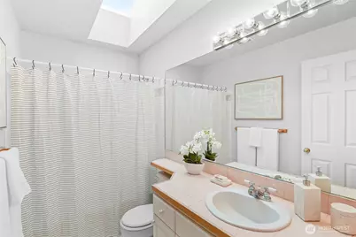 919 Cherry Avenue NE, Bainbridge Island, WA 98110 - Photo 20