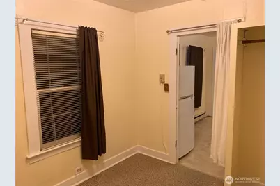 910 NW 52nd Street, Seattle, WA 98107 - Photo 20