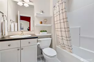5825 54th St W, University Place, WA 98467 - Photo 20