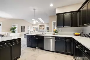 5825 54th St W, University Place, WA 98467 - Photo 10