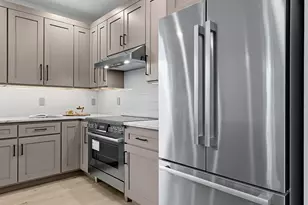 23706 84th Ave W, Edmonds, WA 98026 - Photo 10