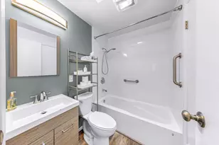 1006 NE Lindsay St, Coupeville, WA 98239 - Photo 18