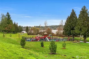 23409 Lakeview Dr, Mountlake Terrace, WA 98043 - Photo 34