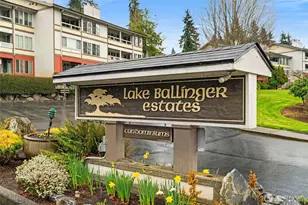 23409 Lakeview Dr, Mountlake Terrace, WA 98043 - Photo 2