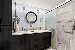 23409 Lakeview Dr, Mountlake Terrace, WA 98043 - Photo 24