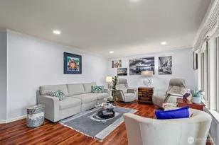 23409 Lakeview Dr, Mountlake Terrace, WA 98043 - Photo 8