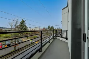 7118 Beacon Ave S, Seattle, WA 98108 - Photo 14