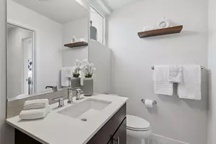 7118 Beacon Ave S, Seattle, WA 98108 - Photo 16