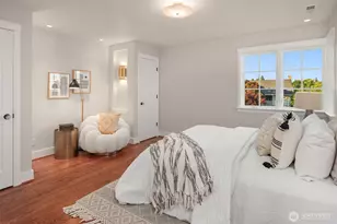 1915 35th Ave W, Seattle, WA 98199 - Photo 20