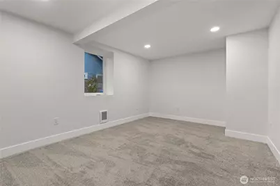 831 N Lawrence Street, Tacoma, WA 98406 - Photo 34