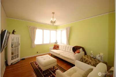 4610 Lake Wa Boulevard NE, Kirkland, WA 98033 - Photo 6