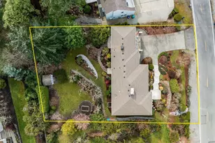 18502 Normandy Terrace SW, Normandy Park, WA 98166 - Photo 34