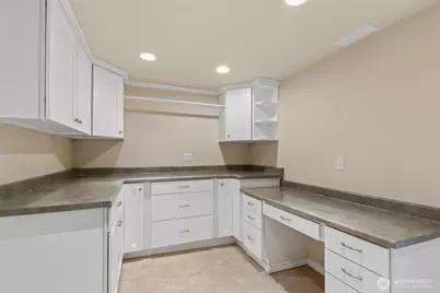 18502 Normandy Terrace SW, Normandy Park, WA 98166 - Photo 20