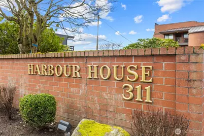 311 S 2nd Street #101, Kirkland, WA 98033 - Photo 2