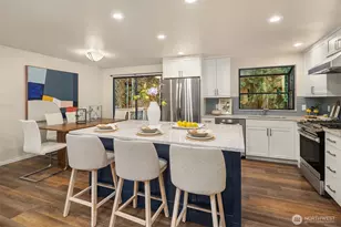 10621 NE 133rd Pl, Kirkland, WA 98034 - Photo 12